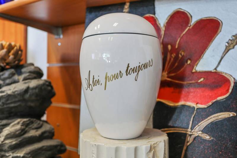 Pompes funèbres au Rouret près de Grasse pour des funérailles avec une crémation